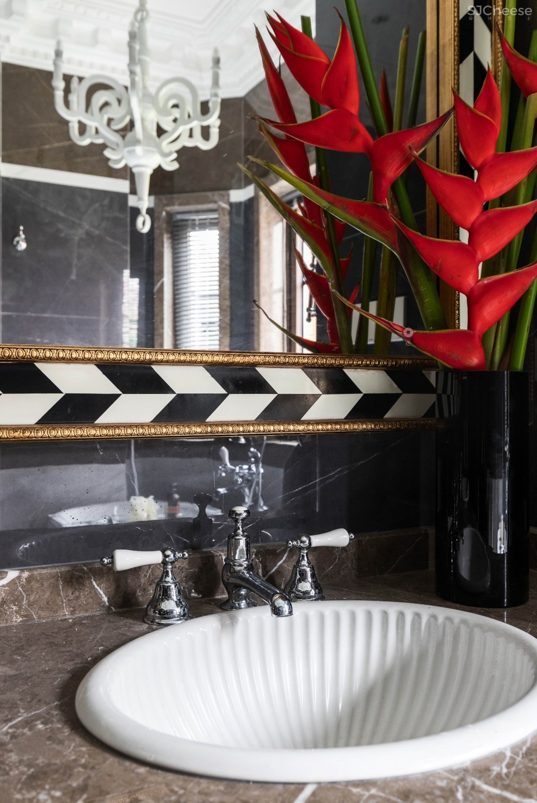 人美家更时髦,这个圣诞,邂逅一场“红配绿”