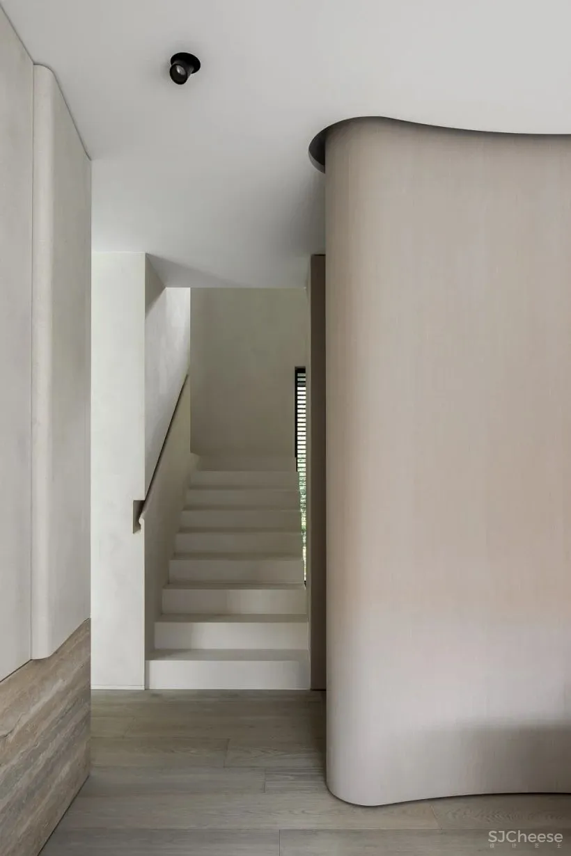 比利时极简设计,朴实无华!