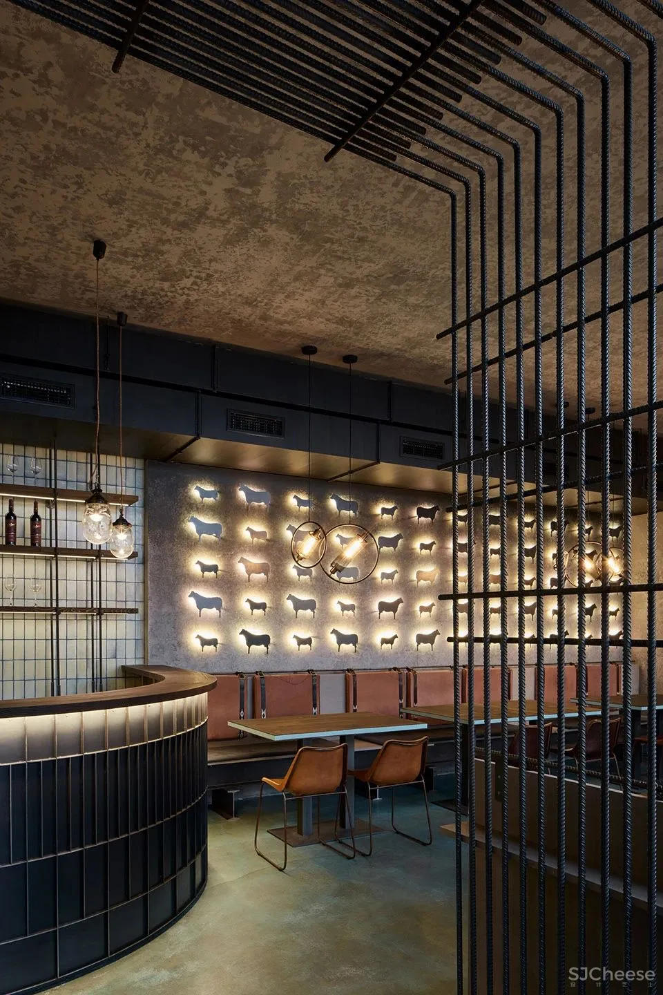 独特的木炭展示概念 布拉格Gran Fierro餐厅 Formafatal