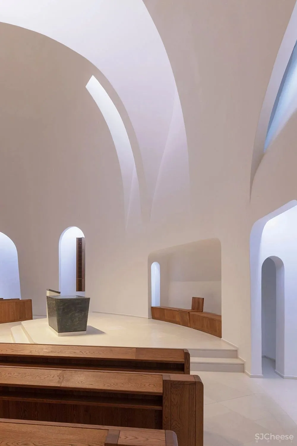 邀你走近神圣——传统教堂的现代回应