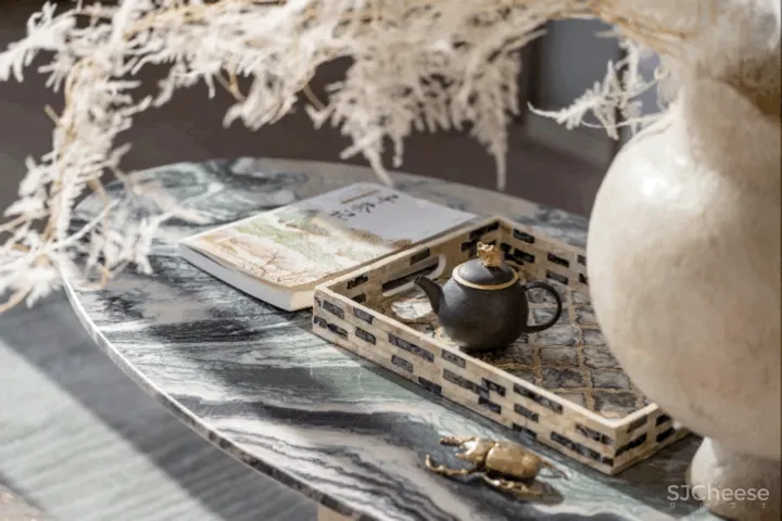 本则新作 闲云影丽日,松声入梦来