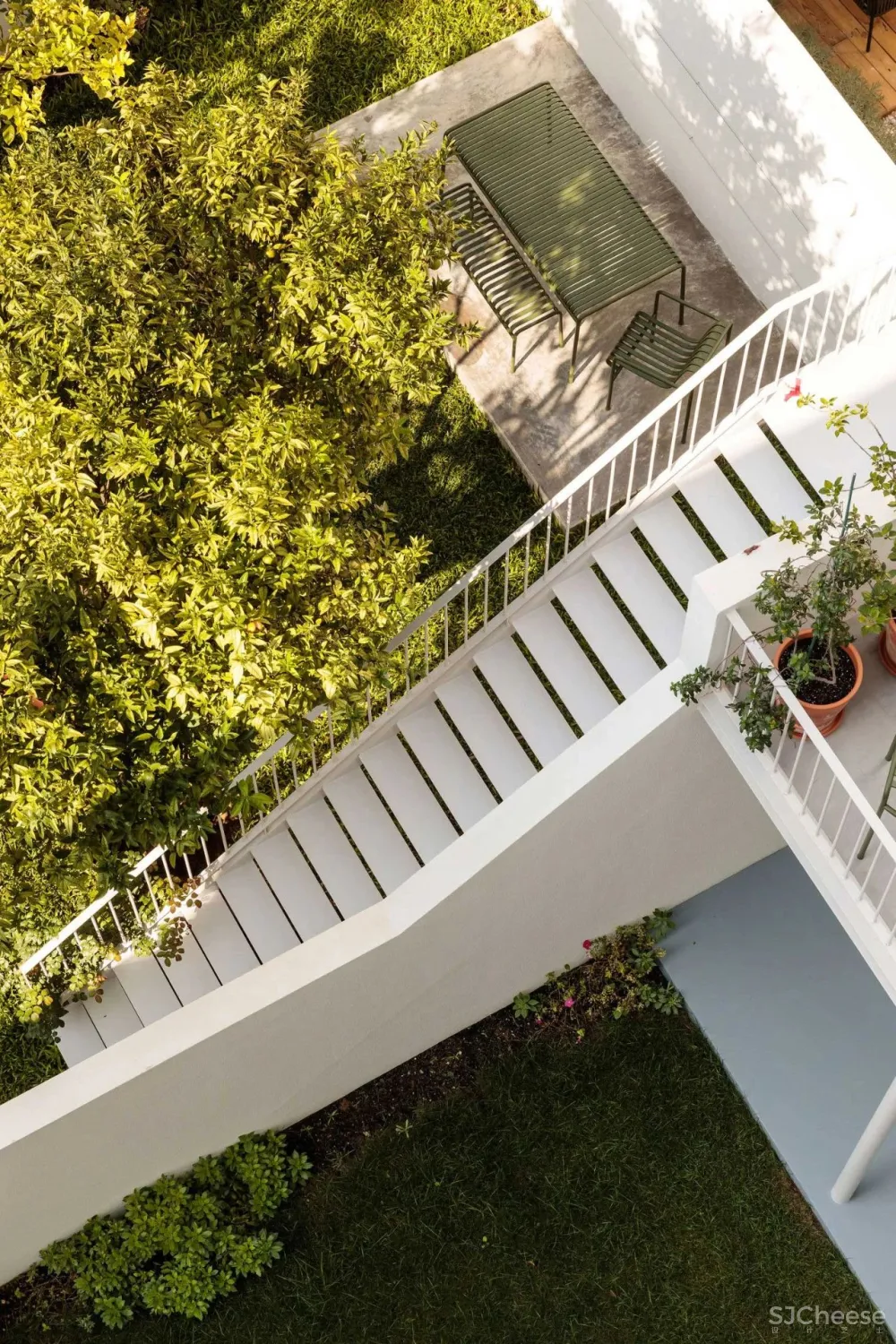 Rar.Studio在里斯本进行的曼彻斯特大厦翻新工程