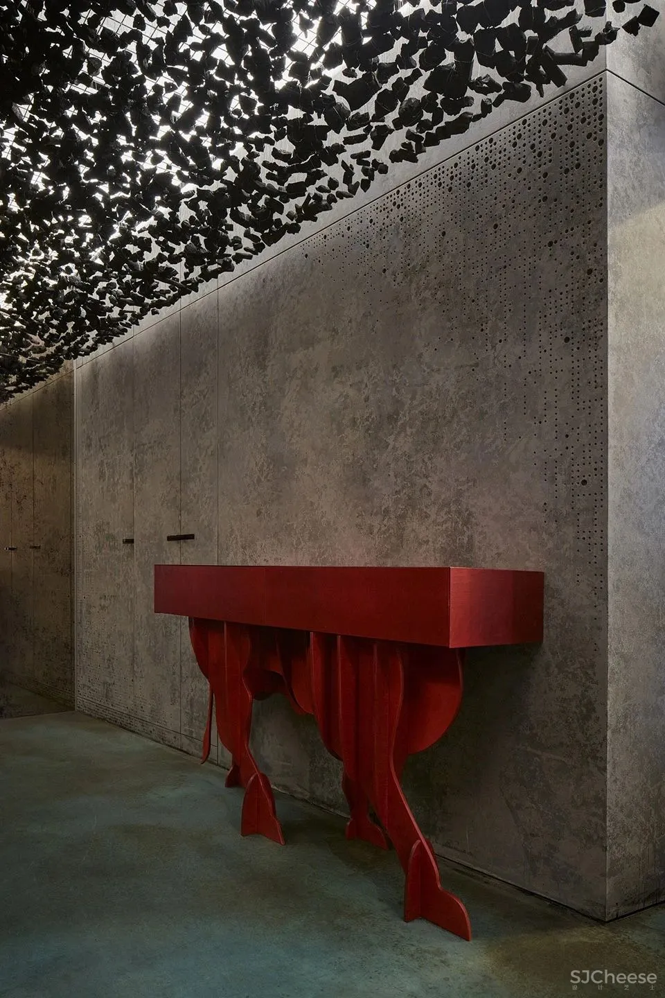 独特的木炭展示概念 布拉格Gran Fierro餐厅 Formafatal