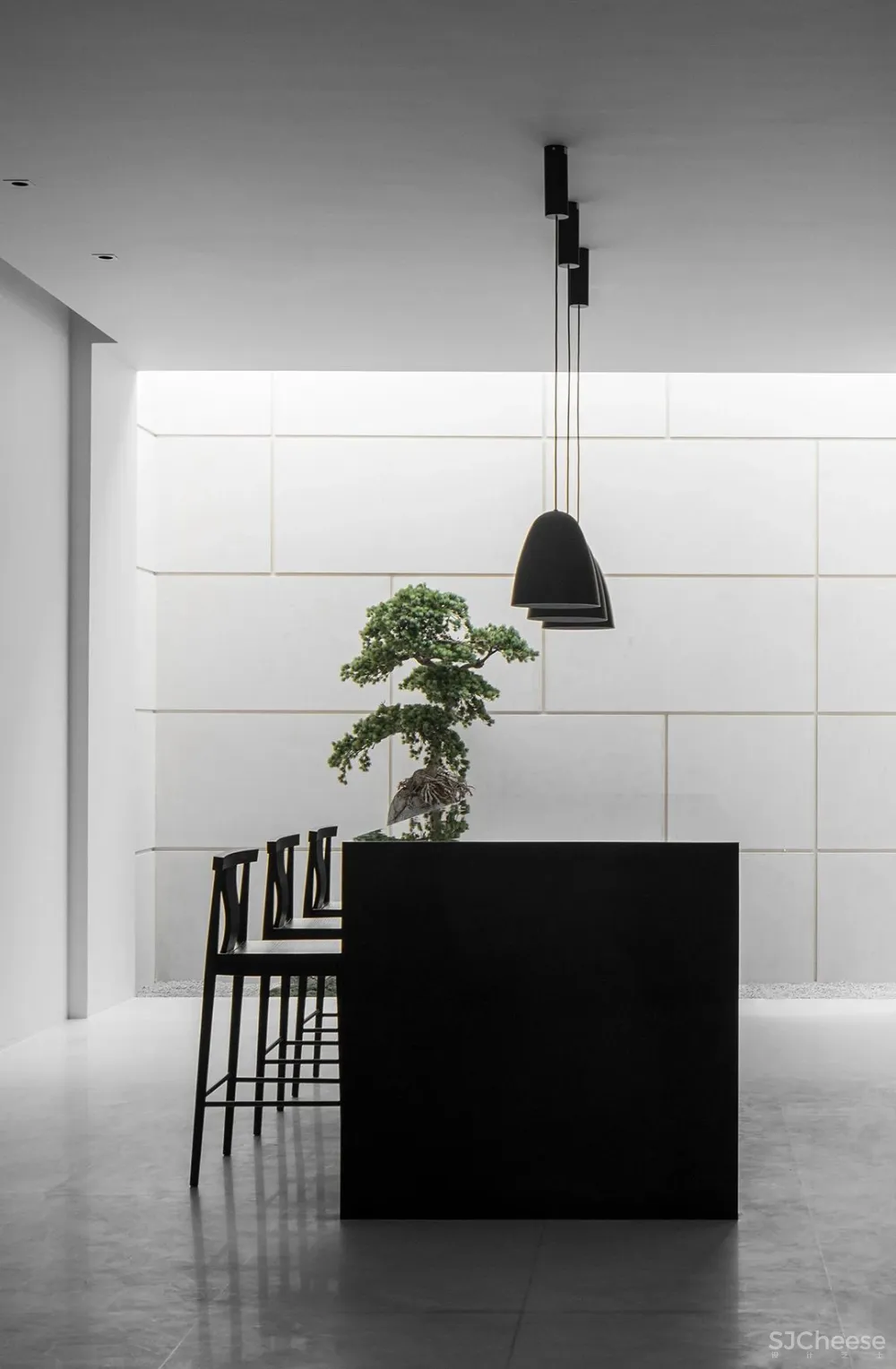 上海 780㎡ 极简别墅设计 ,黑白相映,安静优雅!