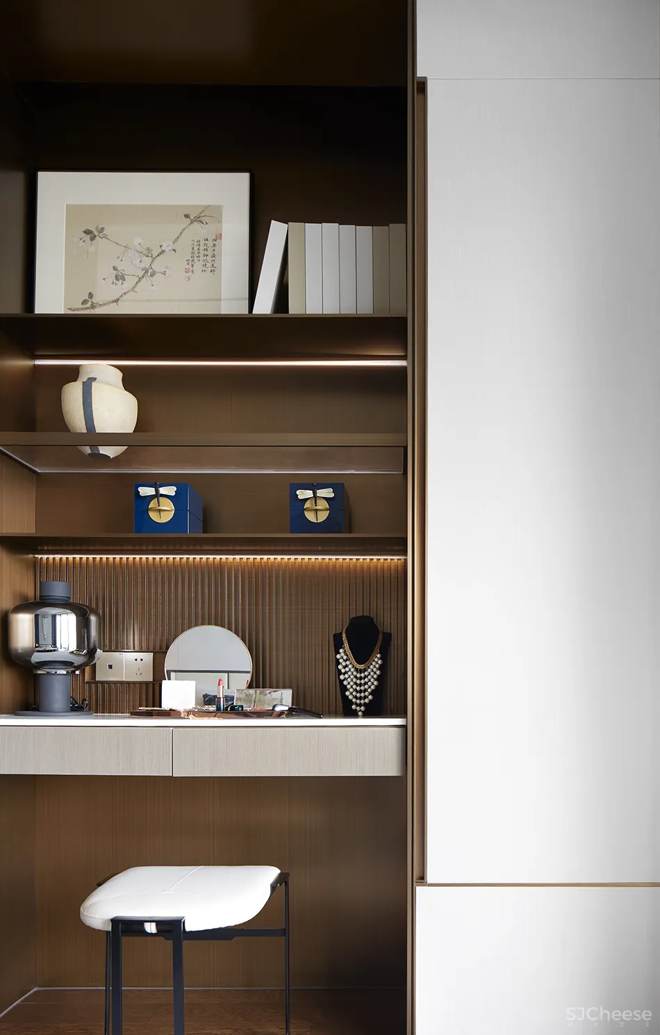 岳蒙:一抹幽蓝,韵染留白!