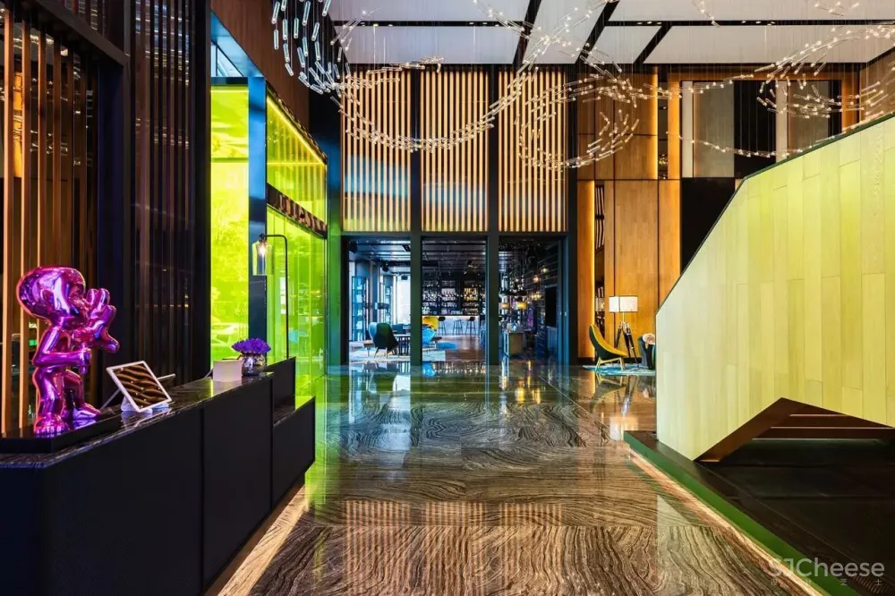 对标奢牌高定，国内这5家“大师级平价酒店”，1000元上下就能睡到