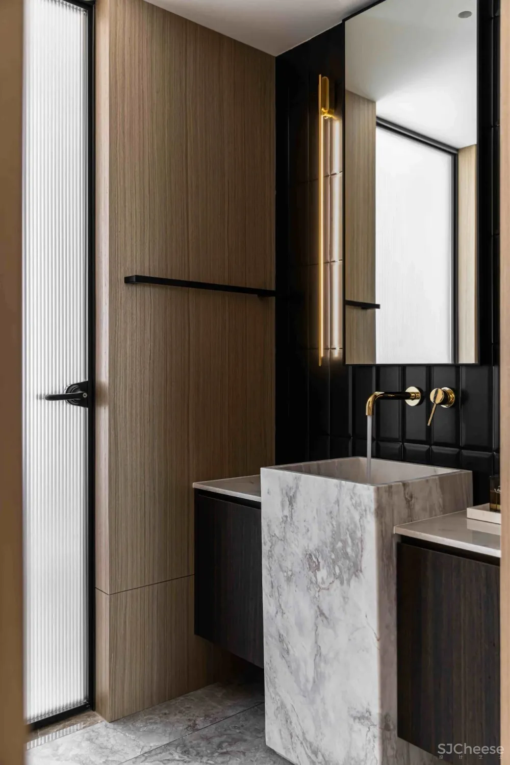 大理石 原木，80后业主的现代风四居室 花漾美作