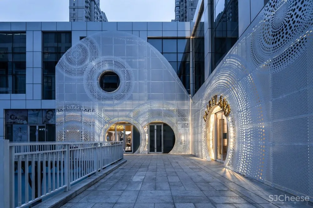 漫步云海诗意儿童餐厅