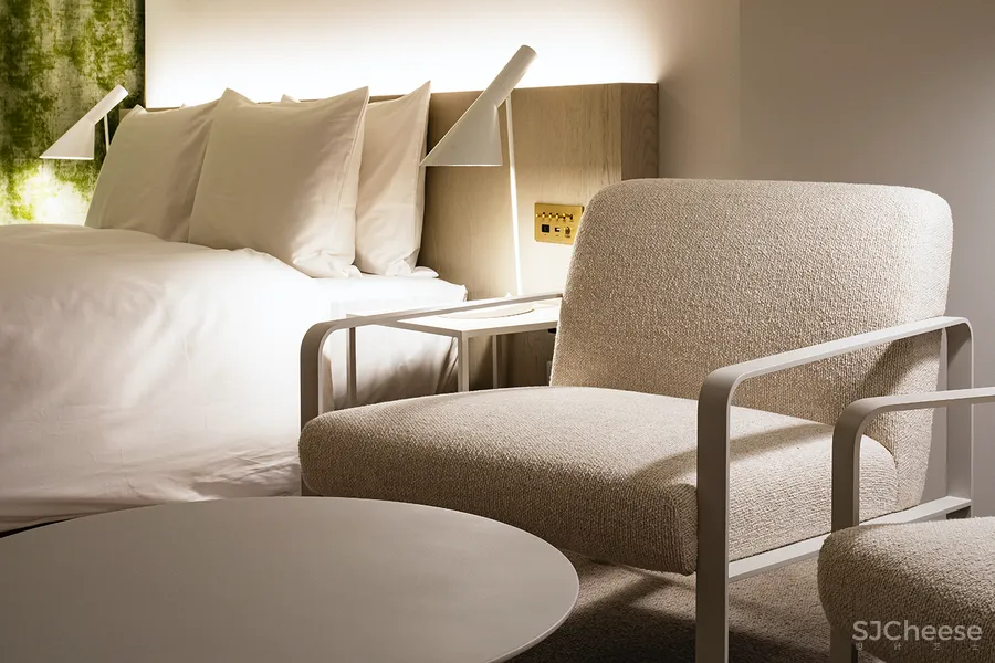 藤本壮介新作建成!300年日本老旅店重建,竟然变成一座山