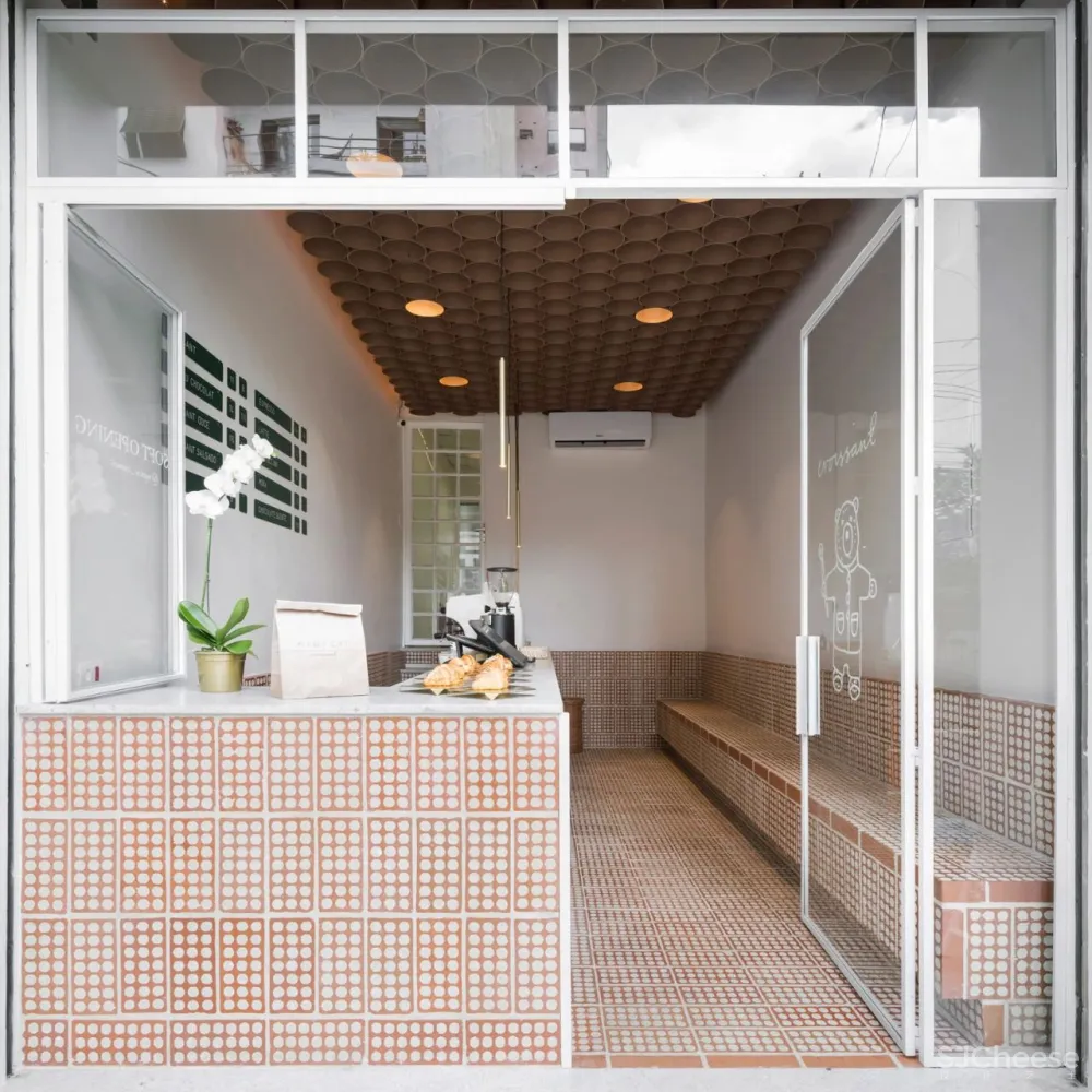 BAKERY INTERIORS GOOD ENOUGH TO EAT.