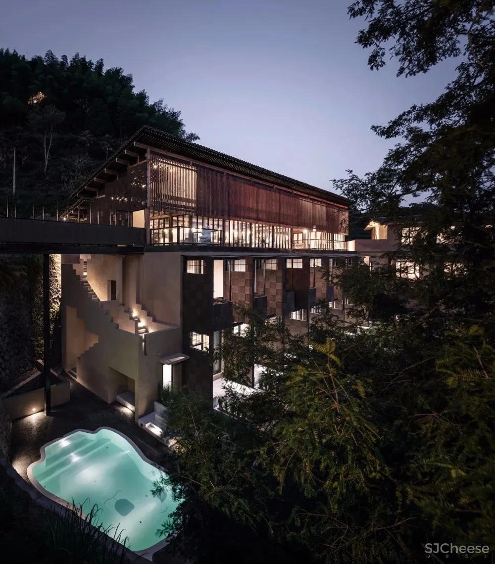 张雷新作 南京深坑酒店—矿坑石料雕琢的美学空间,是酒店也是美术馆