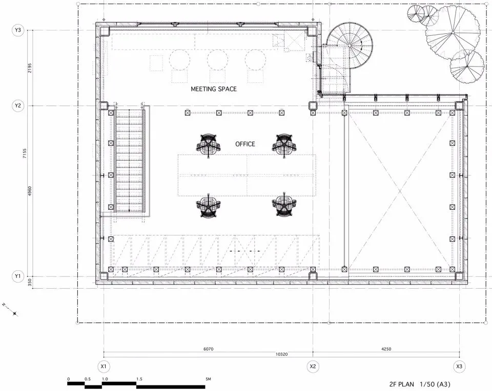 New Balance 
日本T HOUSE