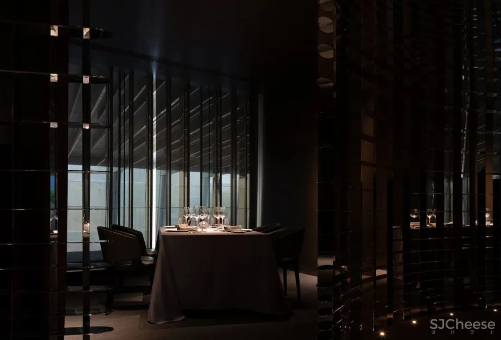 谢培河 隐藏在都市心脏的当代诗意