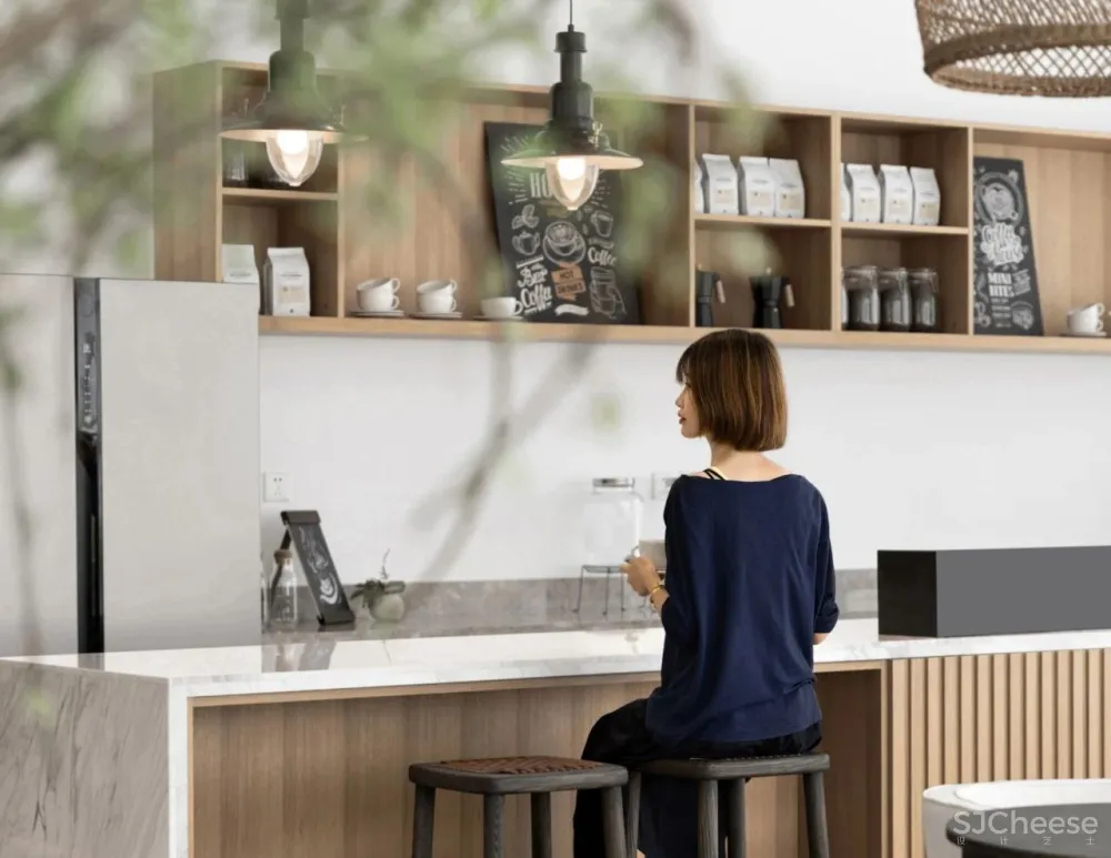 覃思新作 不是吧!这个“海边度假屋”居然是个售楼中心?