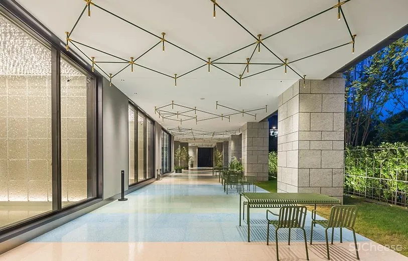 地产界“黑马” 看郑州如何引领中原豪宅新风向!