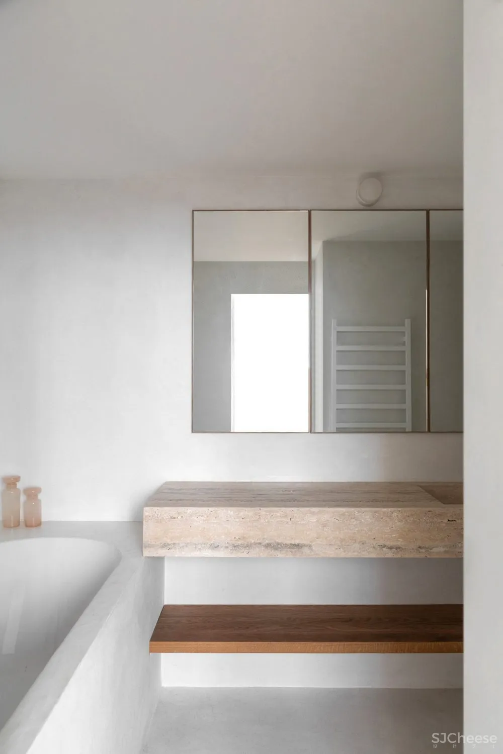 92㎡ 简约 LOFT,玻璃隔断让空间更通透