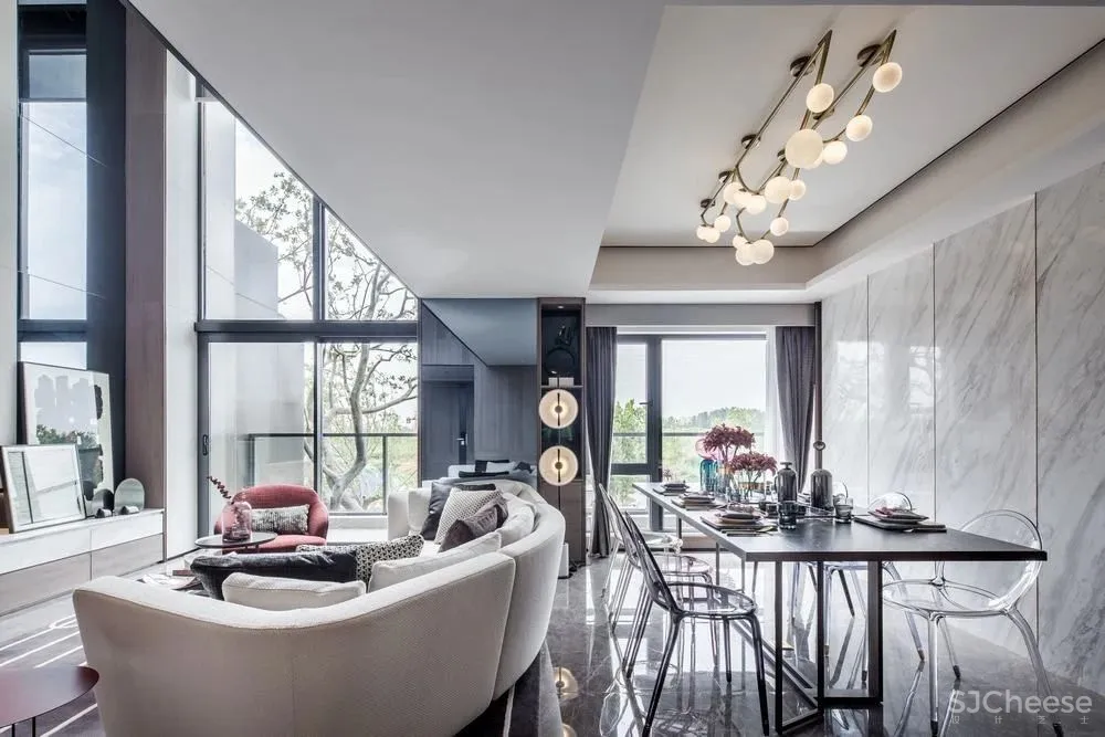 地产界“黑马” 看郑州如何引领中原豪宅新风向!