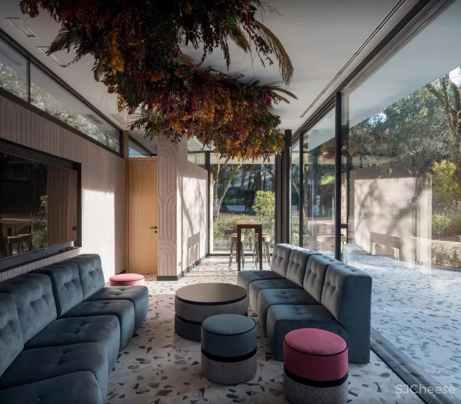 心灵归宿“玻璃海”私宅