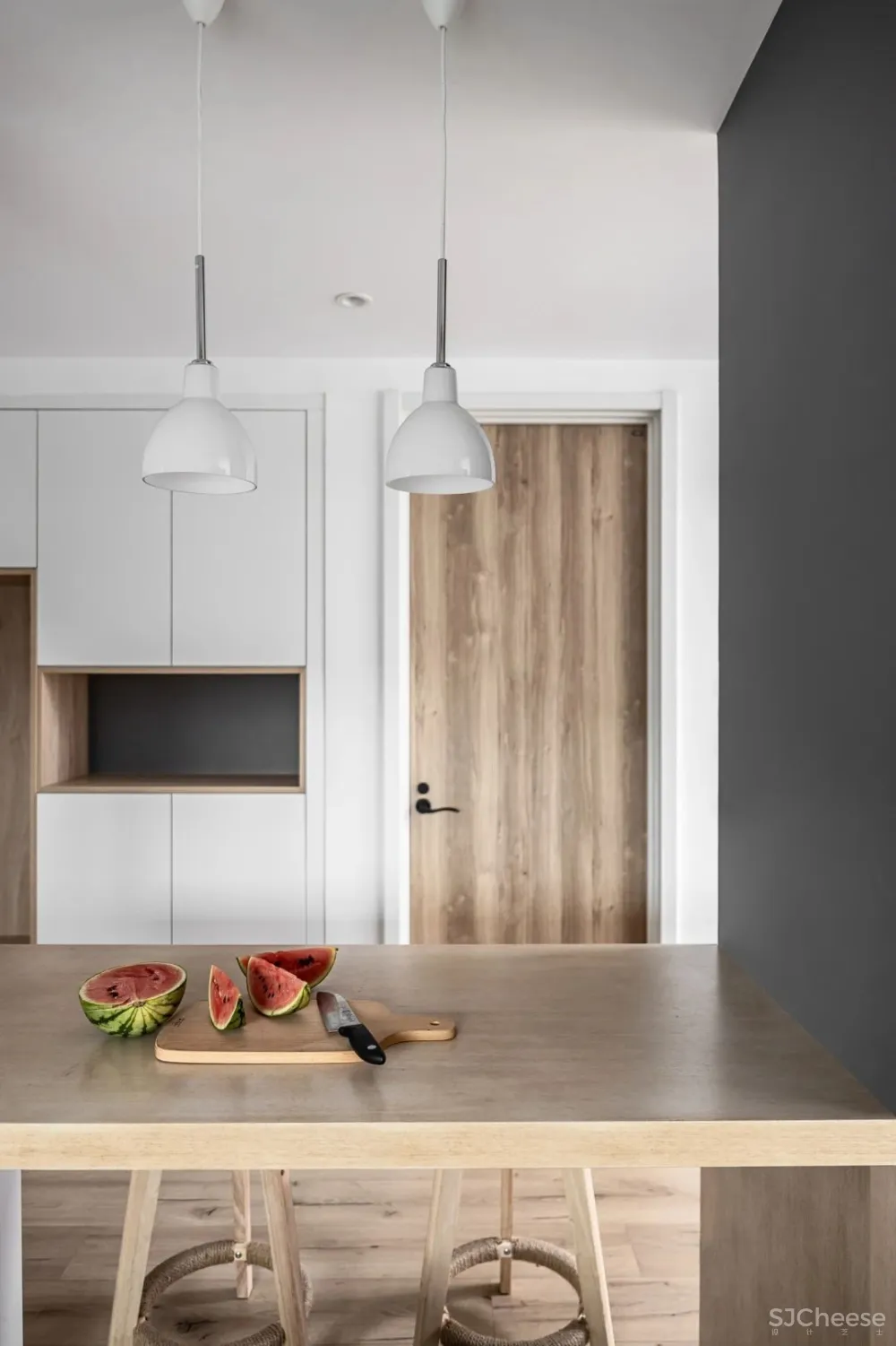 60㎡黑暗两居16w逆袭,卧室变客厅,宽敞餐厨区,无敌收纳!教科书级改造!