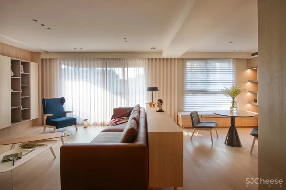 180㎡现代简约，暖色调的浪漫，温馨舒适自然