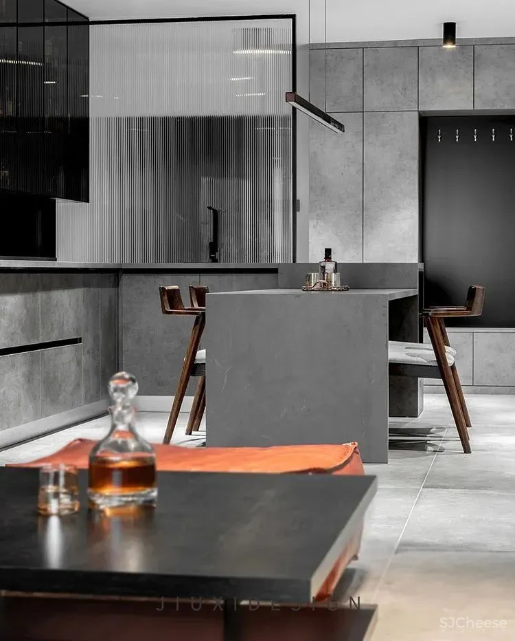 无主灯设计、高级灰撞色，这个家太有范 久栖设计