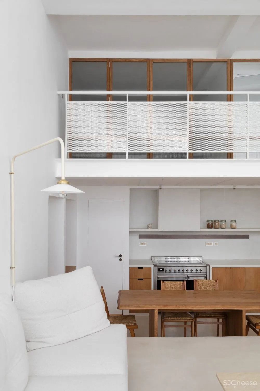 92㎡ 简约 LOFT,玻璃隔断让空间更通透