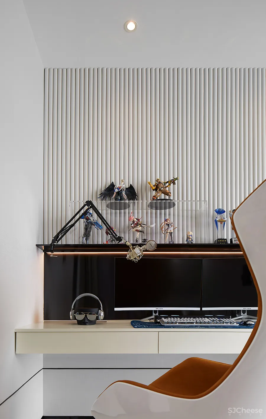 岳蒙：新年轻主义 自在如诗，潮趣入魂！