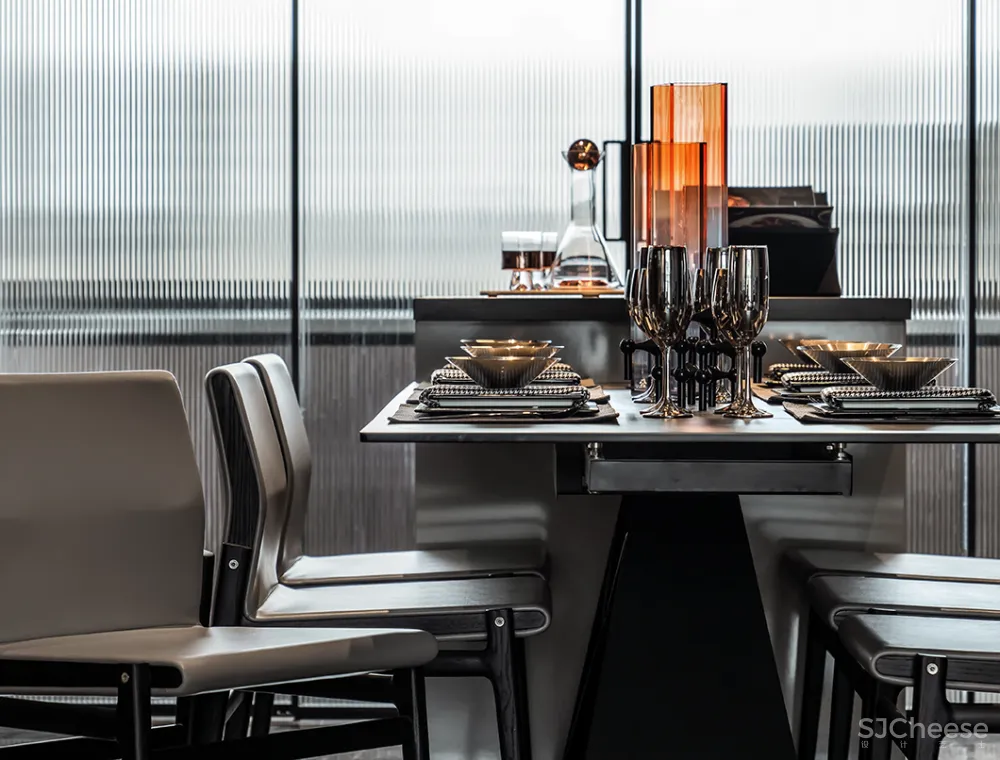 231㎡气质高级黑,简约时尚、格调十足!