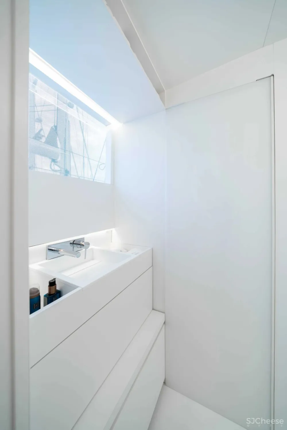 FranSilvestre新作丨漂浮的海上建筑,能移动的豪宅,到底有多香?