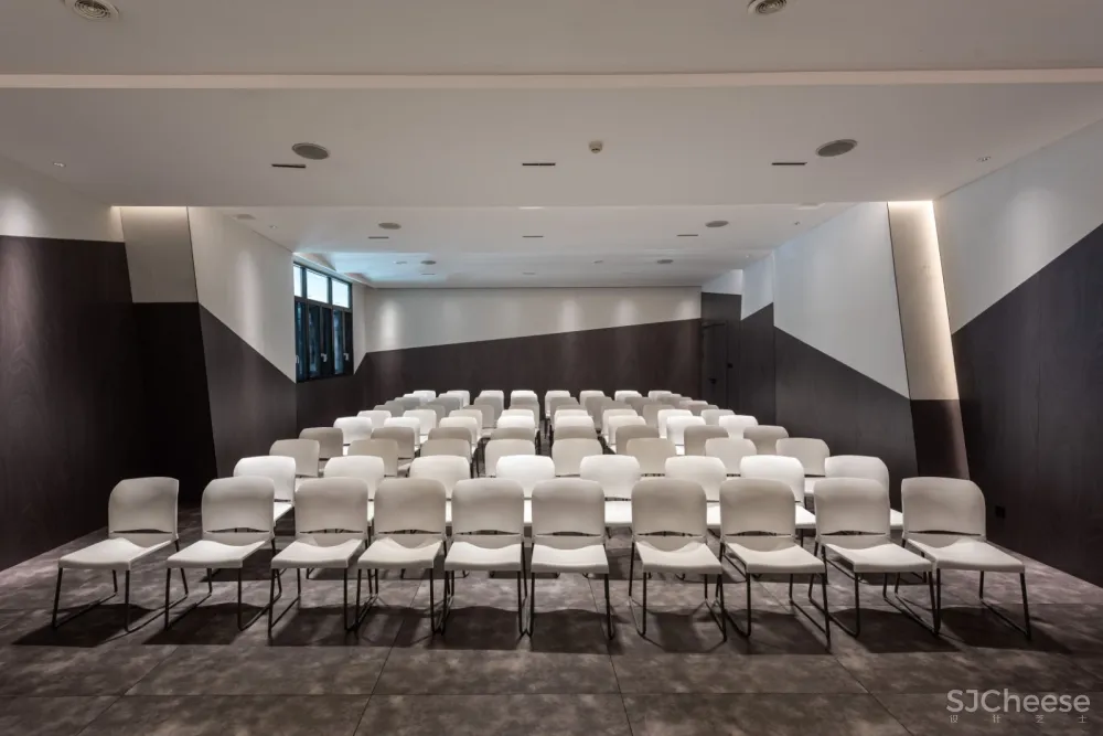 希望的田野 · 寰盟东南亚设计中心办公空间丨长空创作