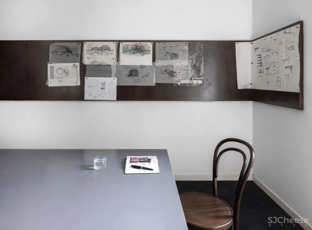 边界空间设计 × 边界办公空间：“无用”的黑亭