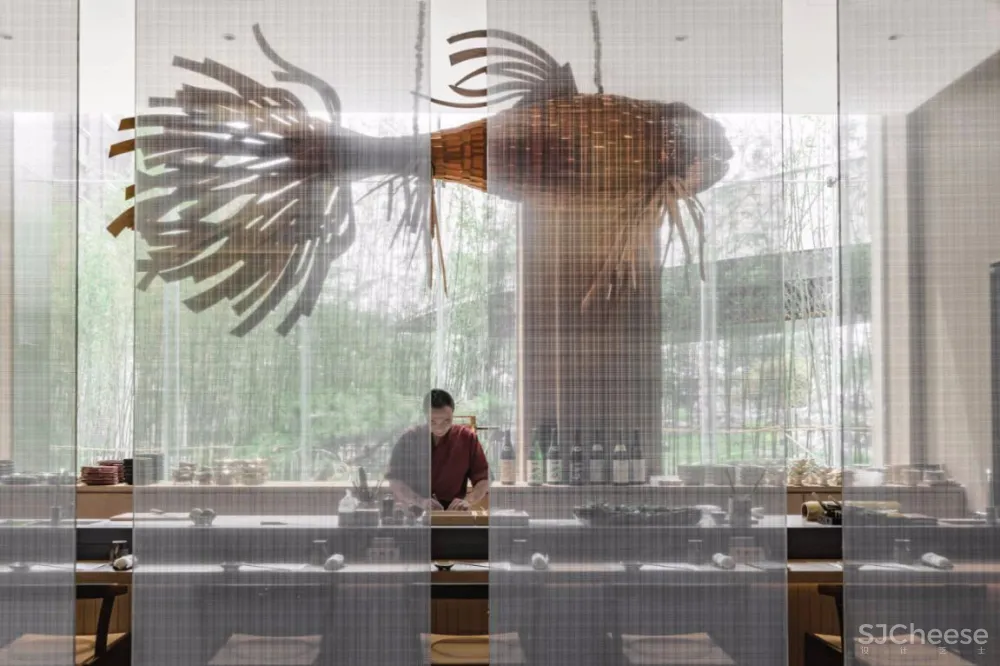 万科进军餐饮界？打造4000㎡山水间的日料新地标！【CLV赛拉维×万科】