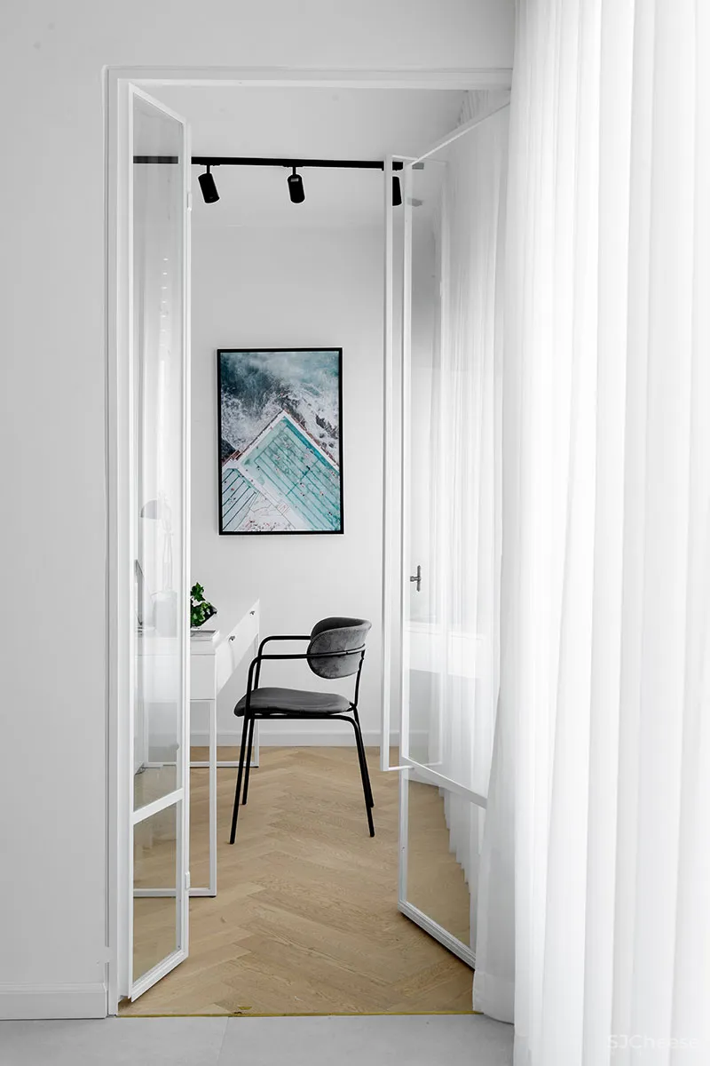 总嫌家里光线不够？看看这套130㎡公寓是如何做的！