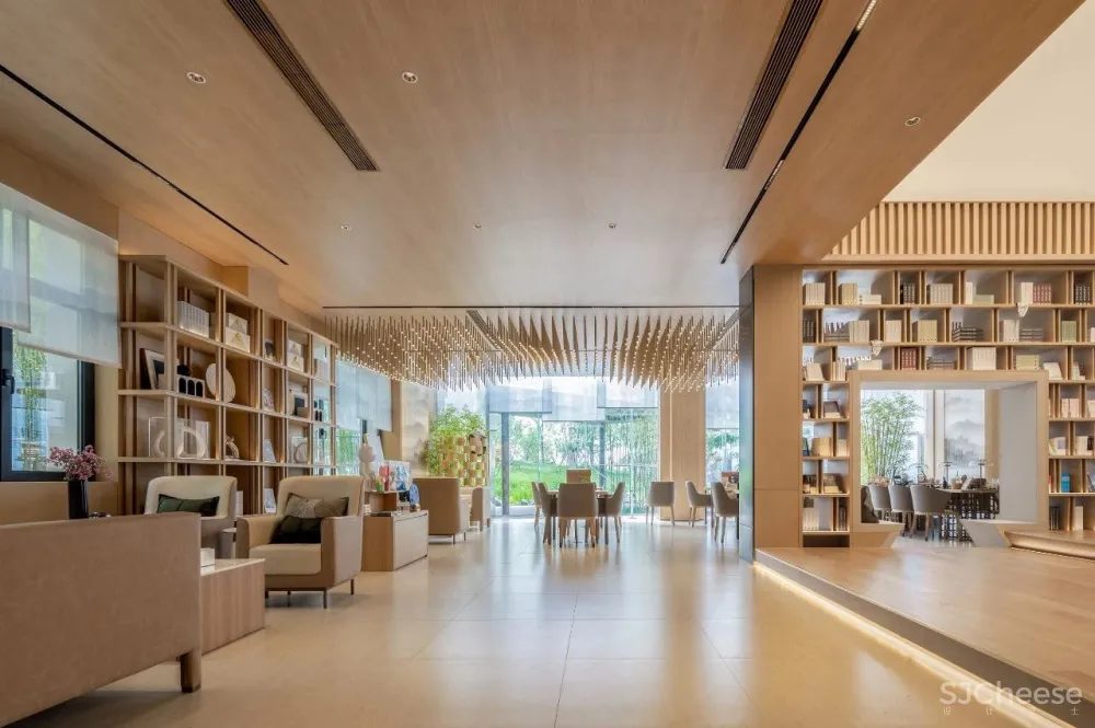 万科进军餐饮界？打造4000㎡山水间的日料新地标！【CLV赛拉维×万科】