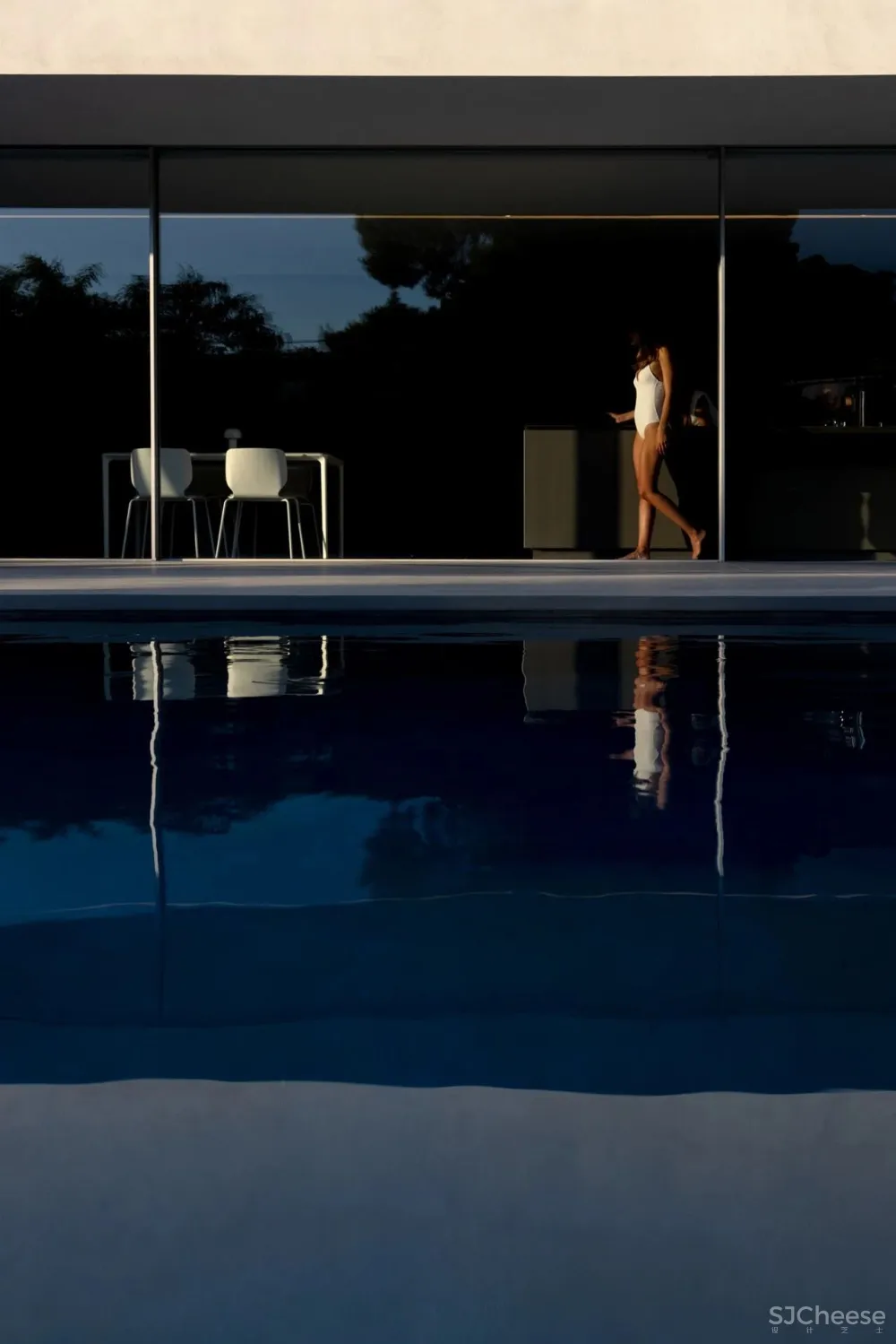 西班牙别墅，用极简成就唯美！