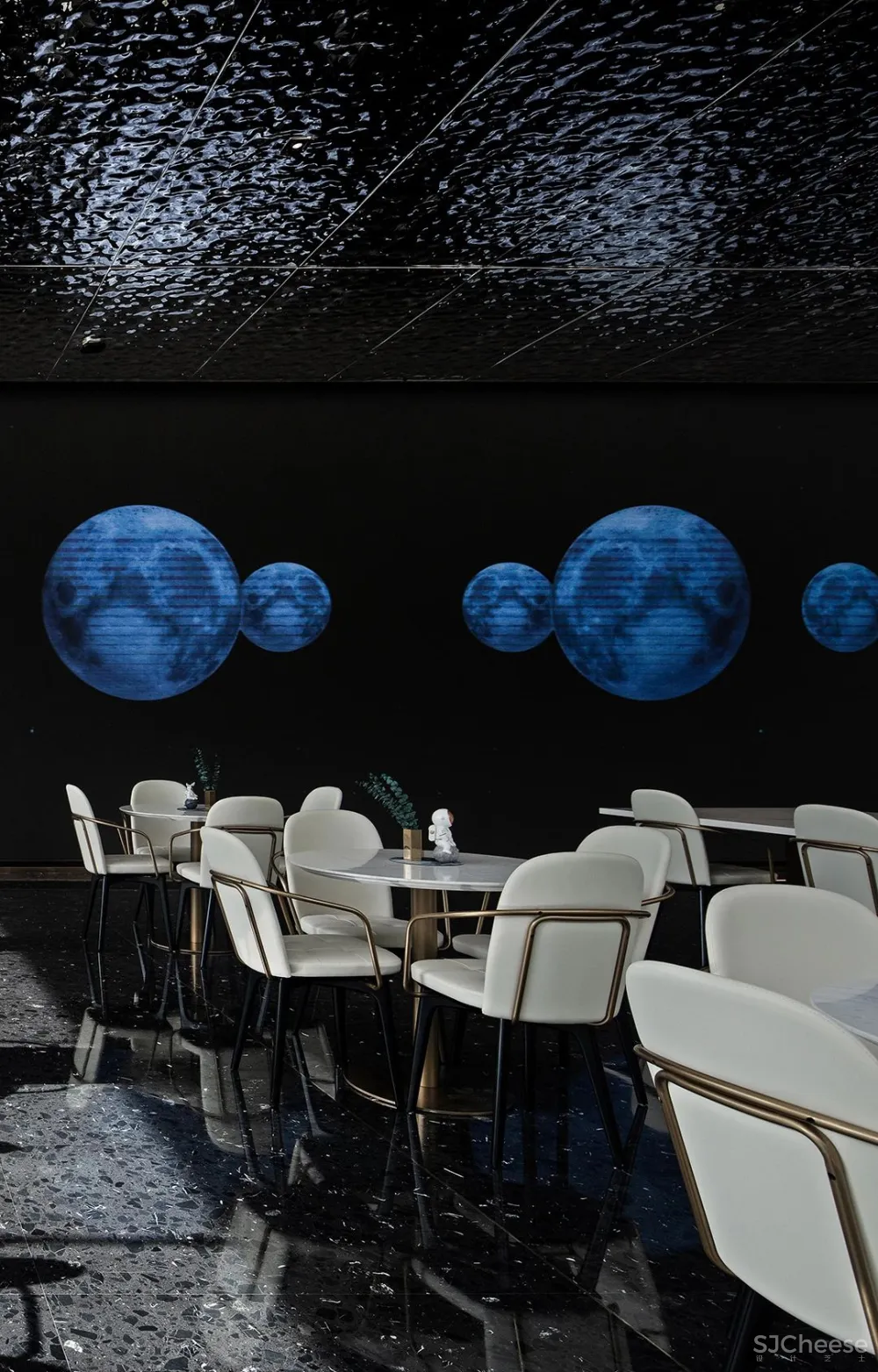 G F D 广 飞 五 十 个 月 亮