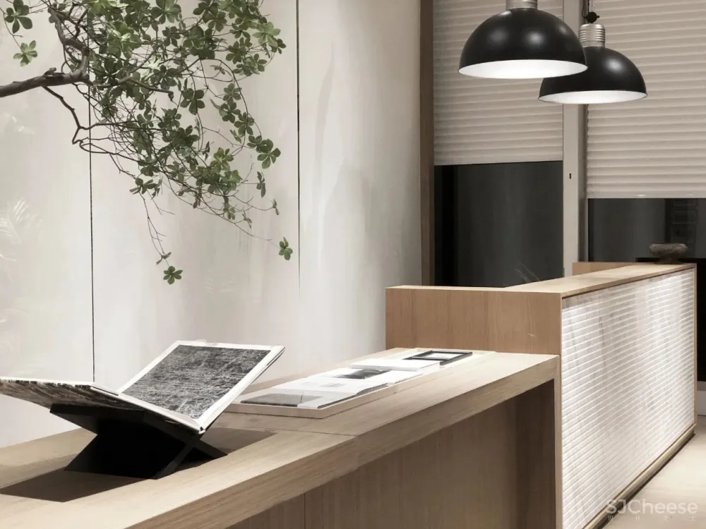 覃思新作 不是吧!这个“海边度假屋”居然是个售楼中心?