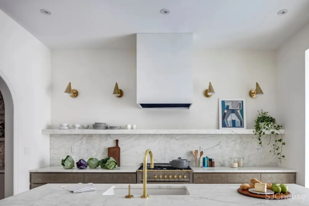 BAAO Architects 拱形门廊下的设计想象