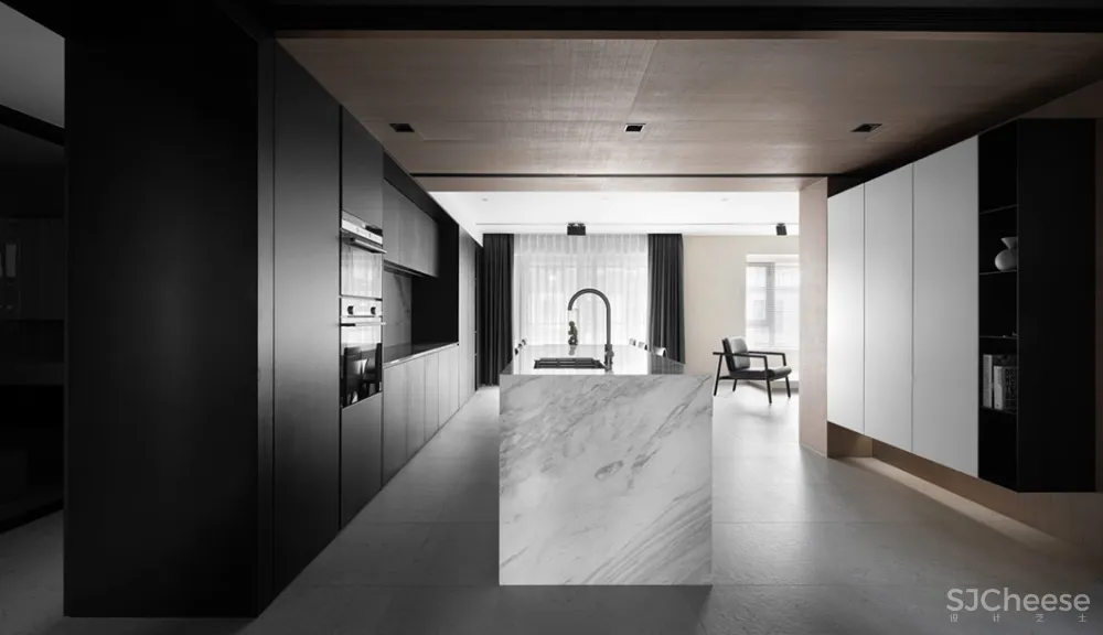 270㎡顶跃私宅,悬浮式楼梯,超有范!