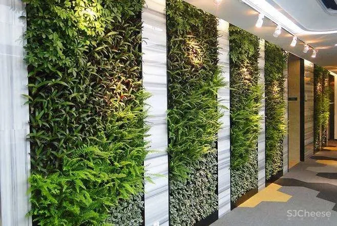 冷硬做底,温暖辅助,木条绿植一相逢,便胜却人间无数