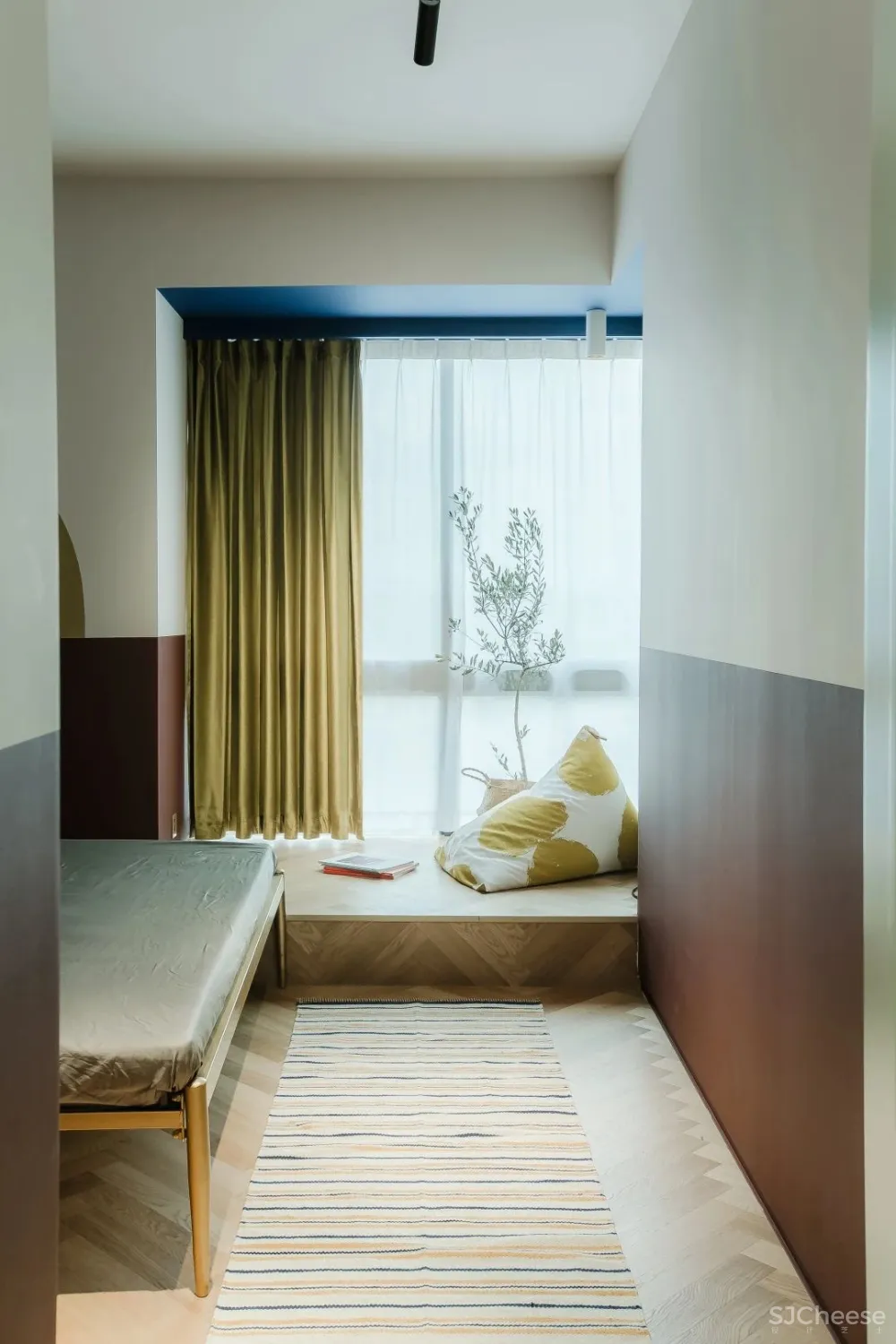 80后丁克夫妻的100㎡两室，颜值美炸！花砖、绿植，住-租一体，还有两狗子……