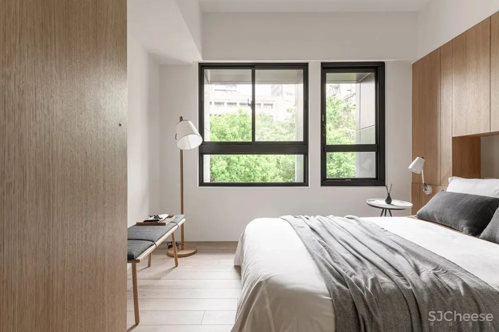 屋主要的生活是简约舒缓的,家里更应该如此