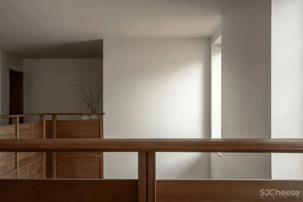 欢聚或独处,都被温柔包裹着| 军哥和芳姐自宅