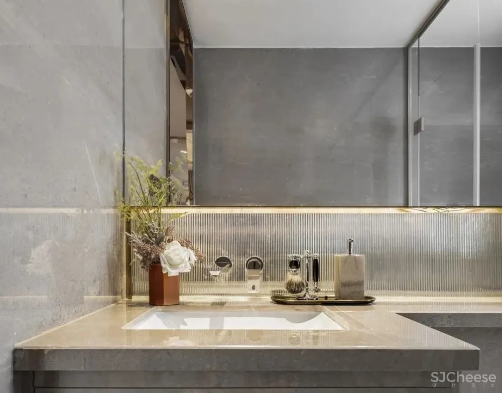 大东海新天地国际华府型样板房 眼色 库玛