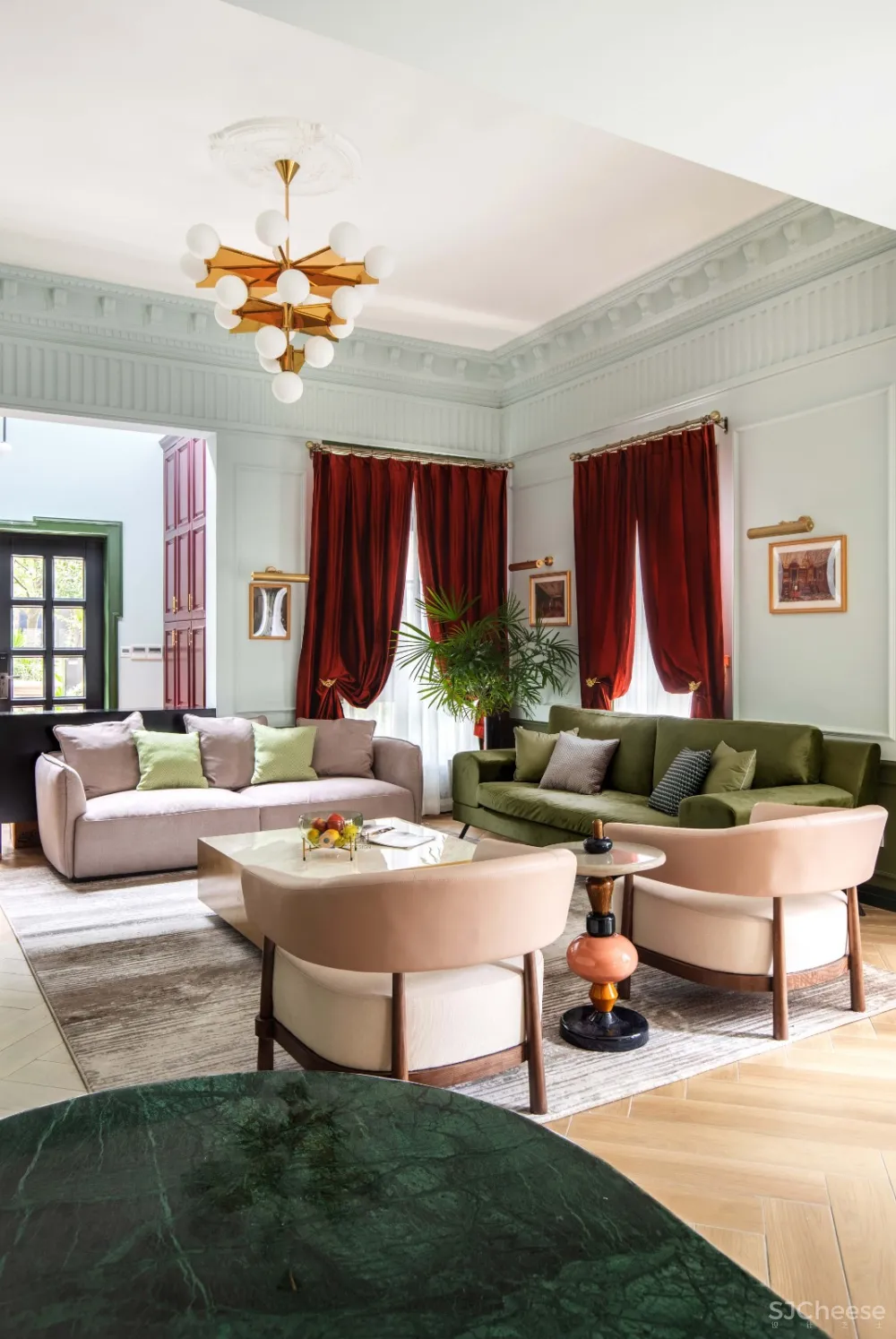 人美家更时髦,这个圣诞,邂逅一场“红配绿”