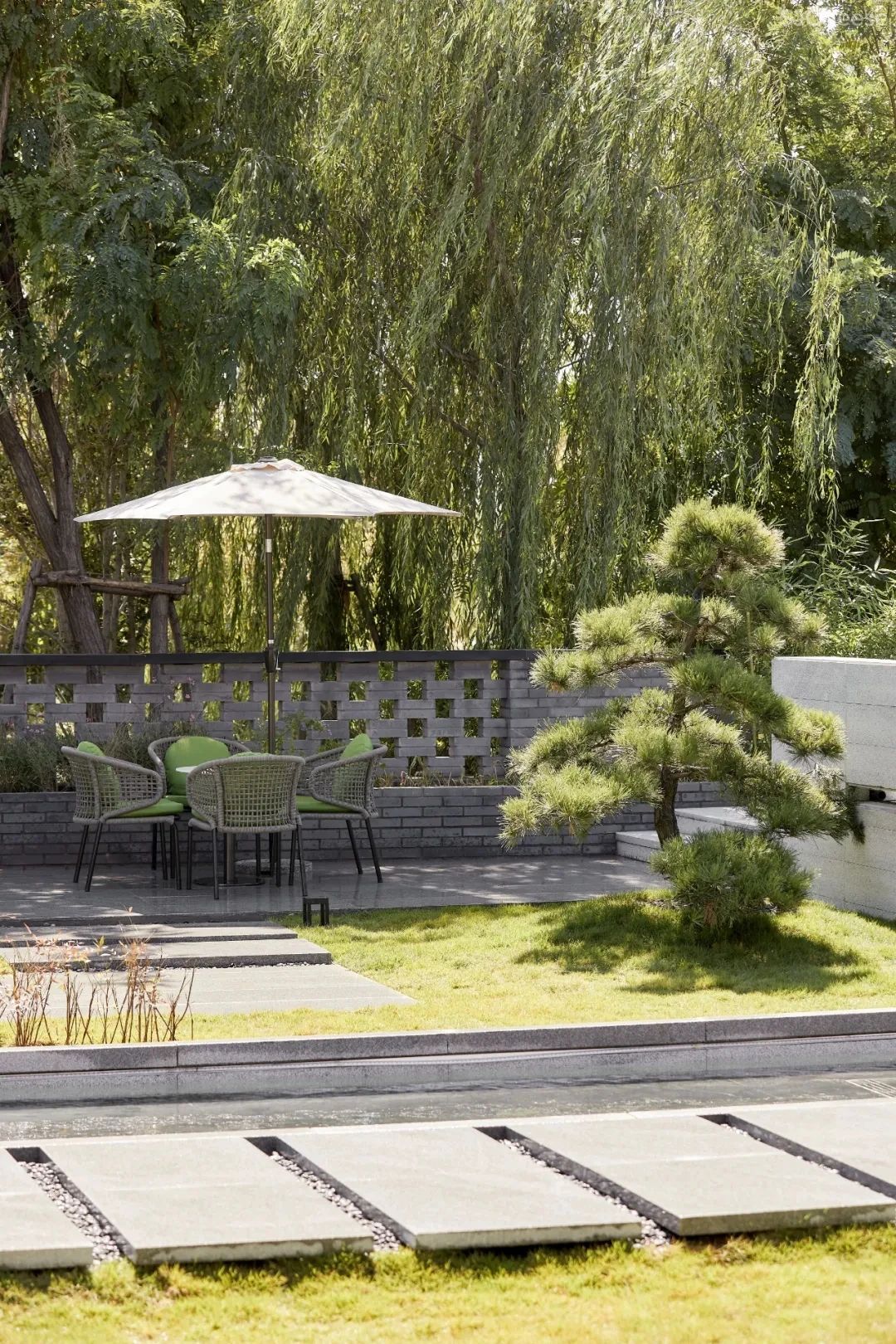 励时设计 漫步时光：同盟古镇袁家村民宿