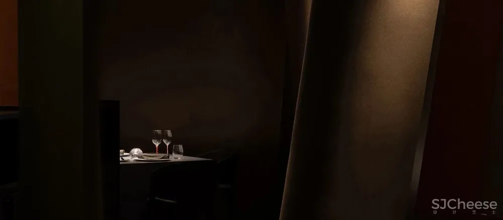 谢培河 隐藏在都市心脏的当代诗意