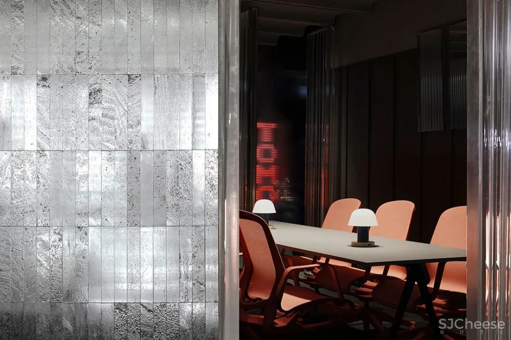 TOMO 東木筑造 趣味、怪诞、未知,次时代的虚拟世界