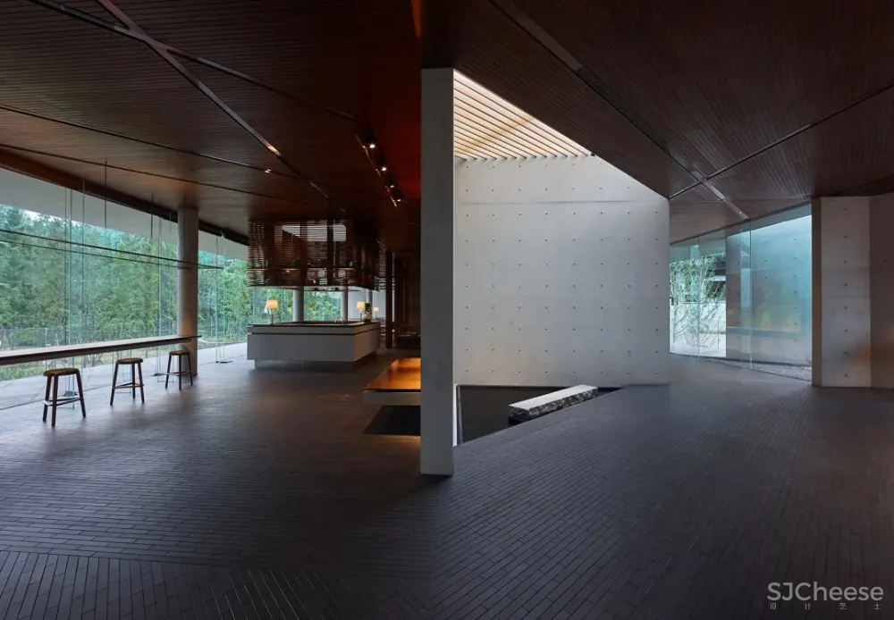 地产界“黑马” 看郑州如何引领中原豪宅新风向!