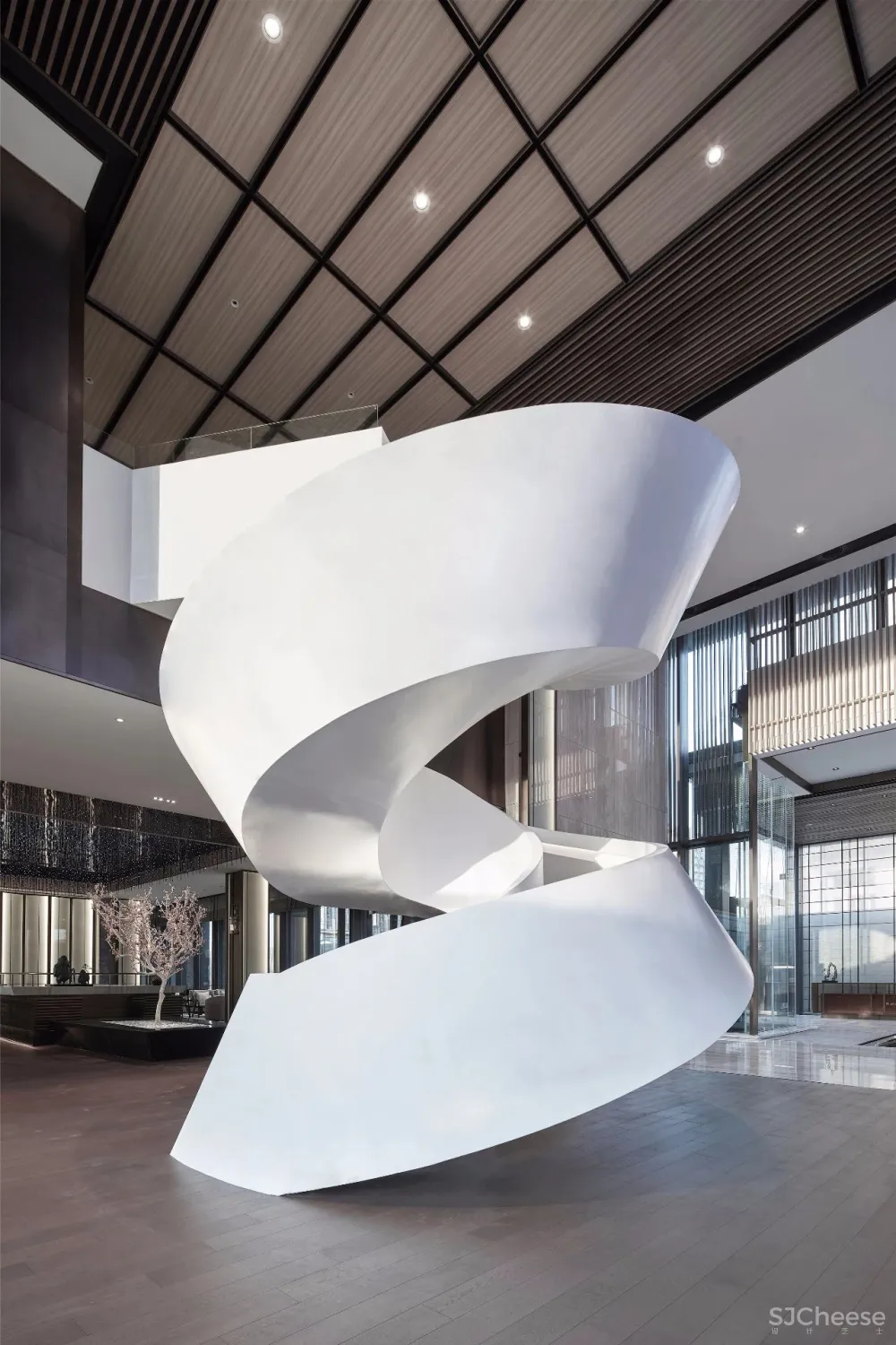 凌子达新作 山水相依,游园惊梦